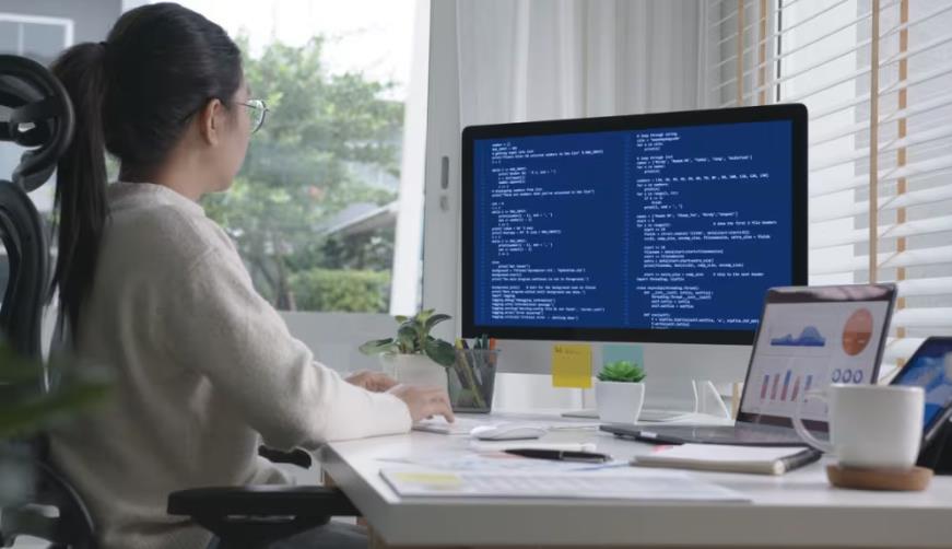 细河区企业数字化解决方案:机器学习赋能商业模式升级的核心路径